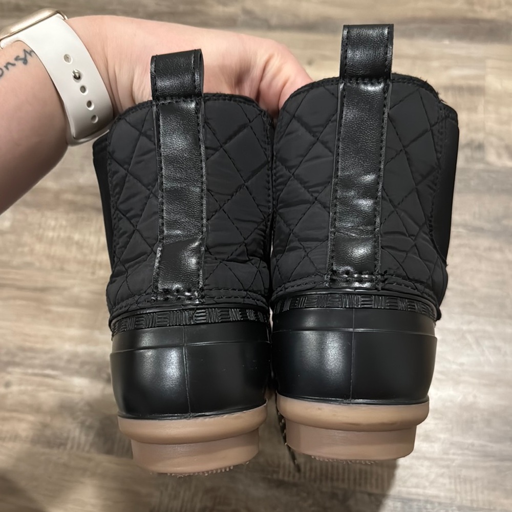 Never worn Magellan Outdoors Black Lace-Up Boots size 8 - Picture 12 of 14
